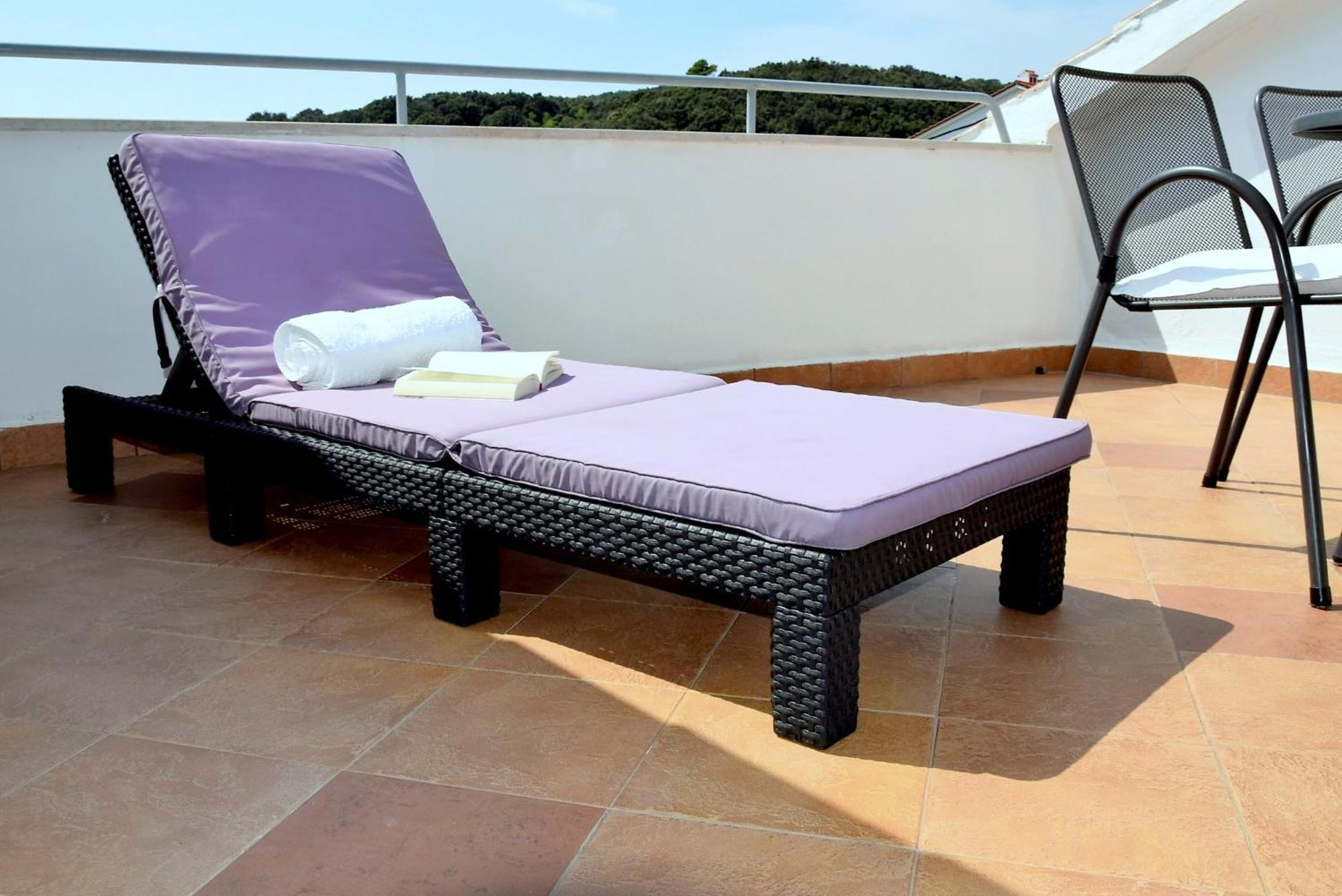 Apartments Muntidor Palit Rom bilde